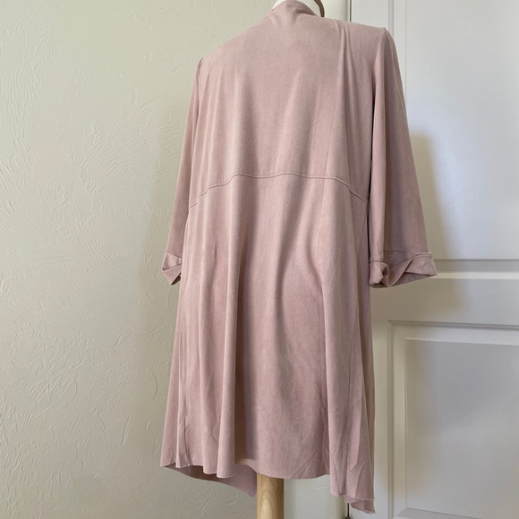 Fav Lux Handkerchief Hem Faux Cardigan – Size Small - Picture 3 of 4